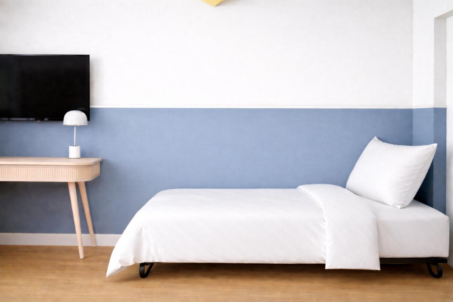 Extra Large Studio Kitchenette Extra Bed